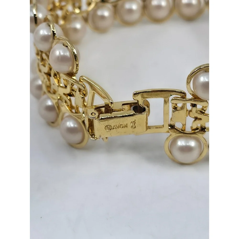 Lot of 7 Gold Tone Bracelets Mesh‎ Buckle Faux Pearl Rose Floral Enamel Bangle